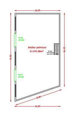 Local commercial - 1 700 m²