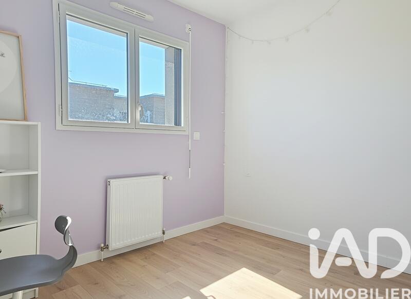Maison - 80 m² - 4 pièces