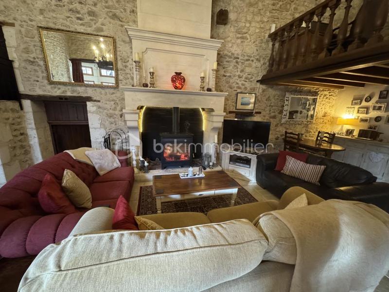 Maison - 400 m² - 11 pièces