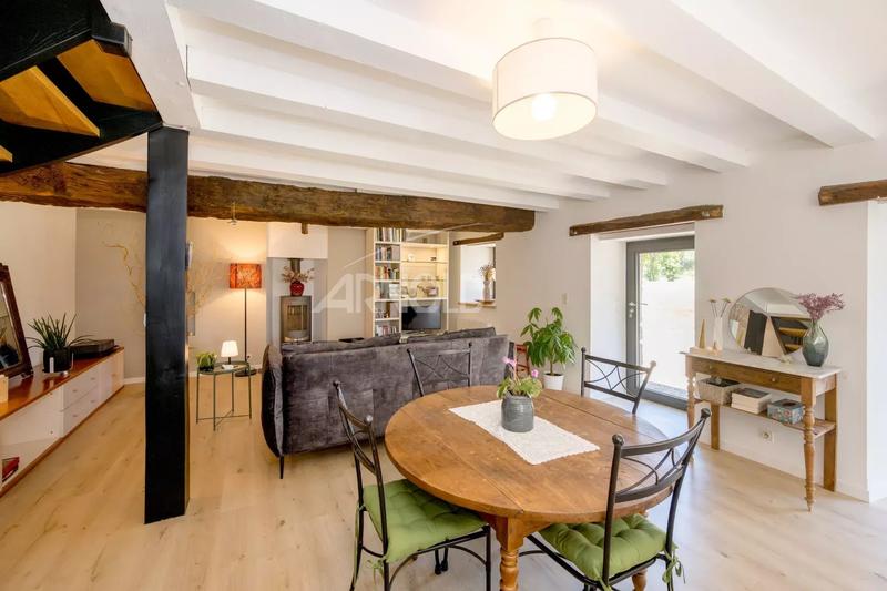 Maison - 137 m² - 8 pièces