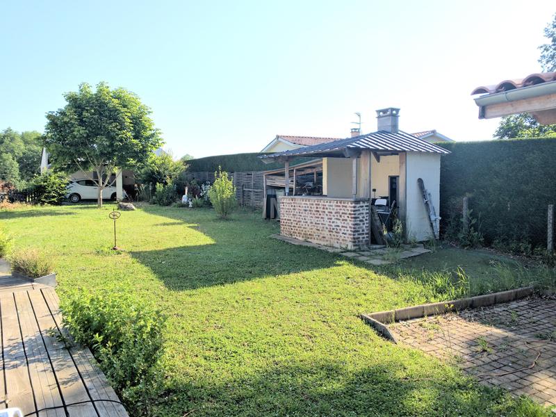 Maison contemporaine - 204 m² - 9 pièces