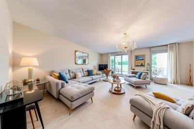 Appartement - 100 m² - 3 pièces