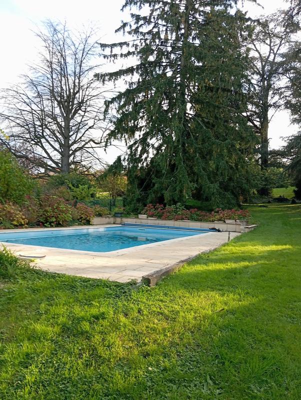 Maison de maîtres - 370 m² - 8 pièces