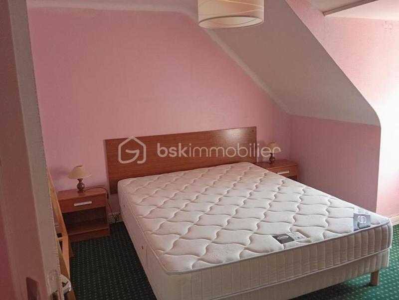 Maison - 269 m² - 15 pièces