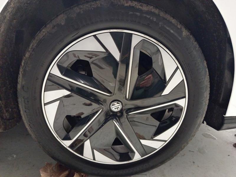 Mg Mg4 Electric 51kWh - 125 kW 2wd Standard