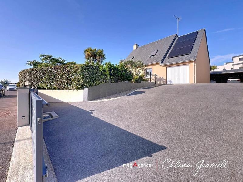 Pavillon - 120 m² - 6 pièces