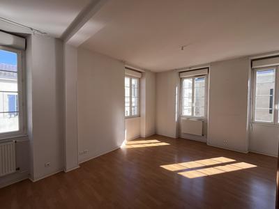 Appartement - 78 m² - 4 pièces