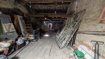 Maison - 107 m² - 2 pièces