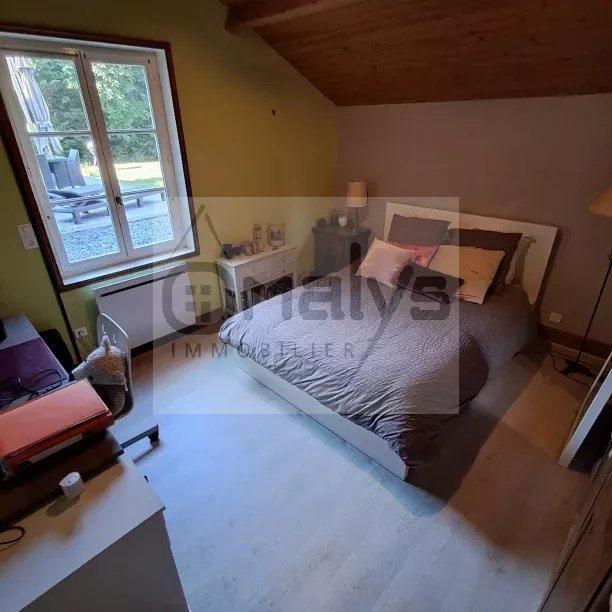 Maison - 175 m² - 7 pièces