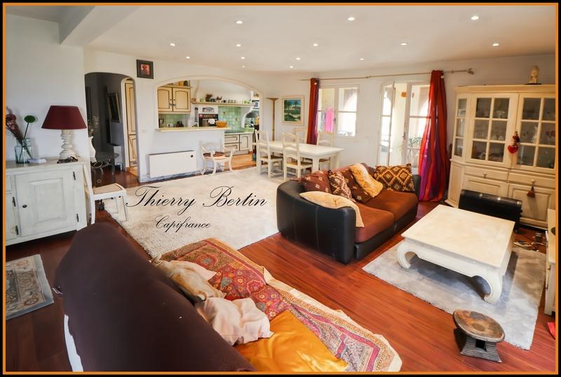 Appartement - 112 m² - 4 pièces