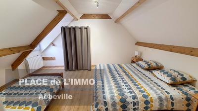 Maison - 280 m² - 5 pièces