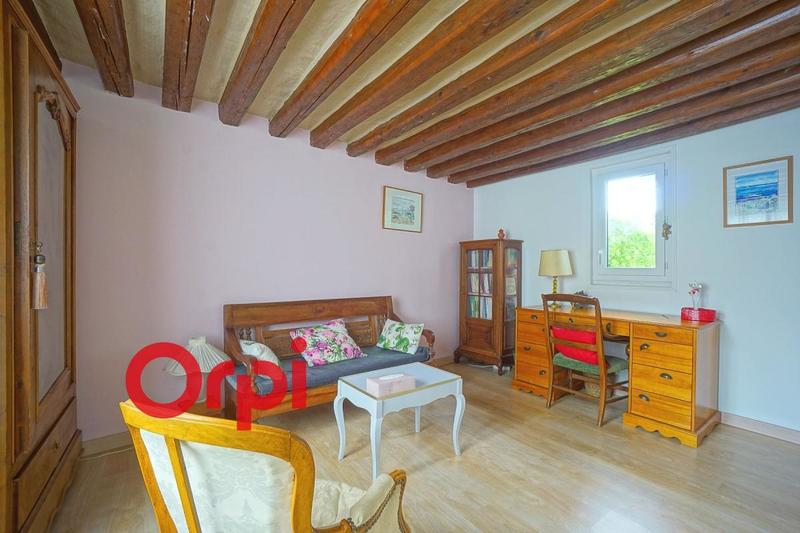 Maison - 300 m² - 8 pièces