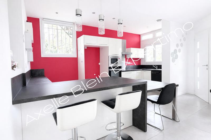 Appartement - 228 m² - 5 pièces