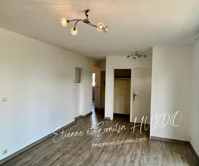 Maison - 93 m² - 6 pièces