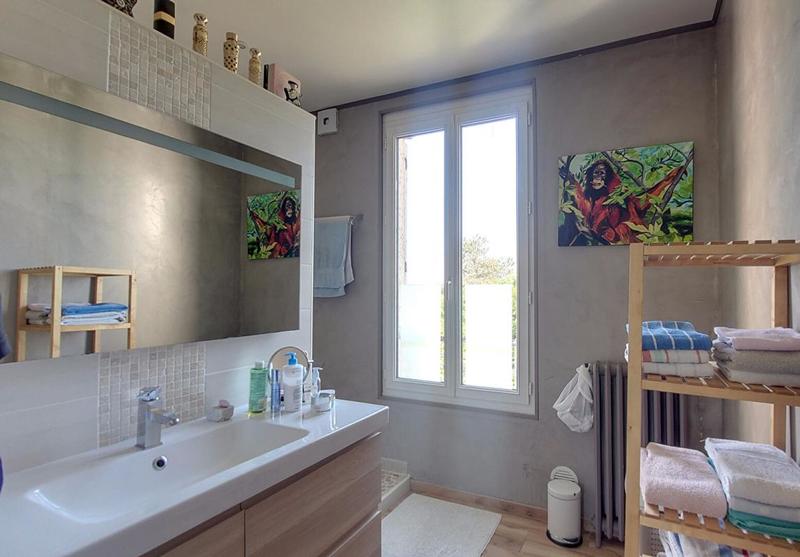 Maison - 139 m² - 6 pièces