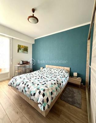 Appartement - 104 m² - 5 pièces