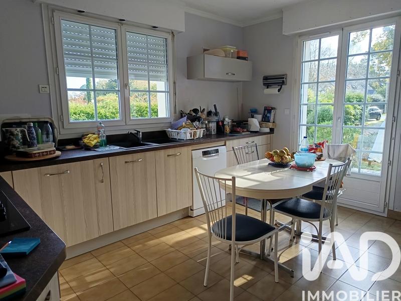 Maison - 164 m² - 8 pièces