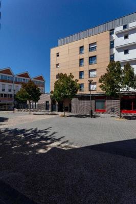 Studio - 25 m² - 1 pièce