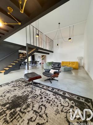 Maison - 286 m² - 5 pièces