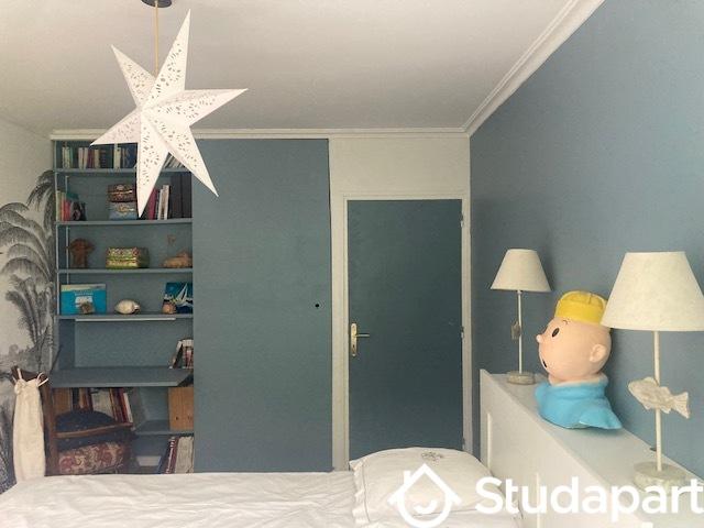 Chambre - 12 m² - 1 pièce