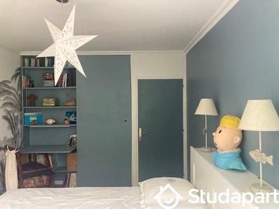 Chambre - 12 m² - 1 pièce