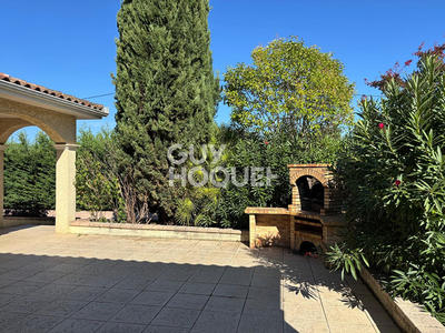 Maison - 200 m² - 5 pièces