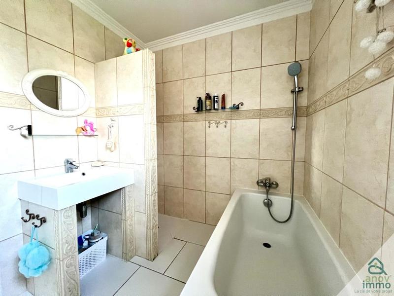 Maison - 104 m² - 5 pièces