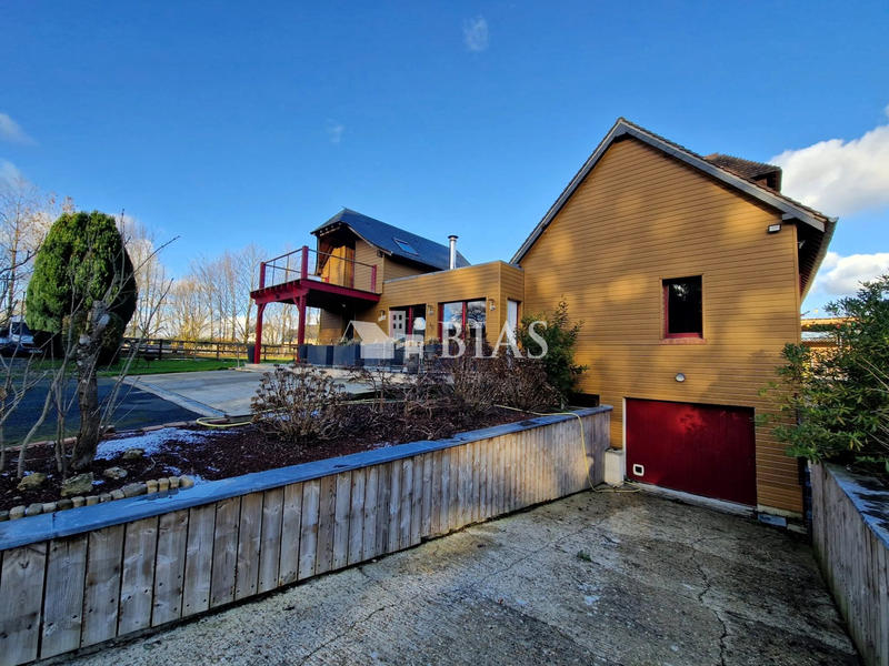 Maison - 160 m² - 5 pièces