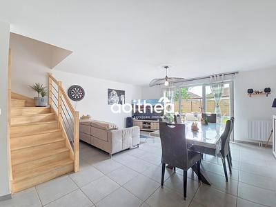 Maison - 82 m² - 4 pièces