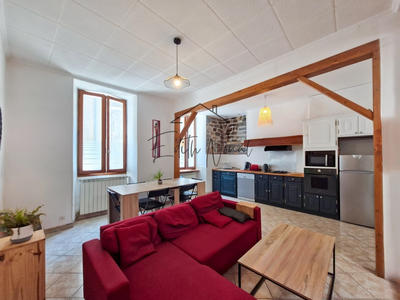 Maison - 80 m² - 3 pièces