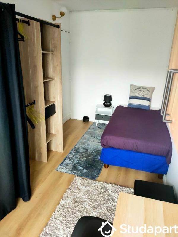 Chambre - 9 m² - 1 pièce
