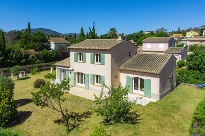 Maison - 142 m² - 4 pièces