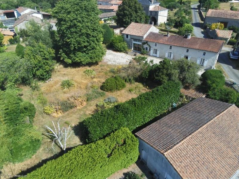 Maison de village - 161 m² - 7 pièces