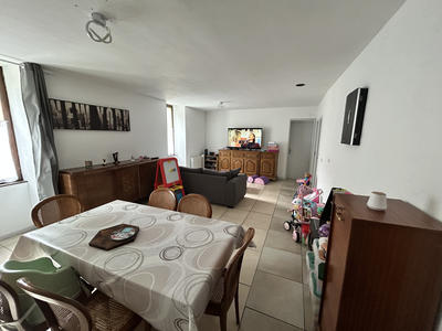 Maison - 131 m² - 6 pièces