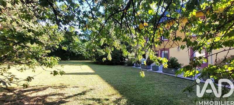 Maison - 179 m² - 6 pièces