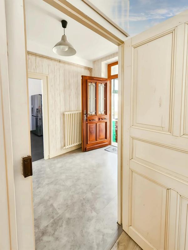 Maison - 166 m² - 5 pièces