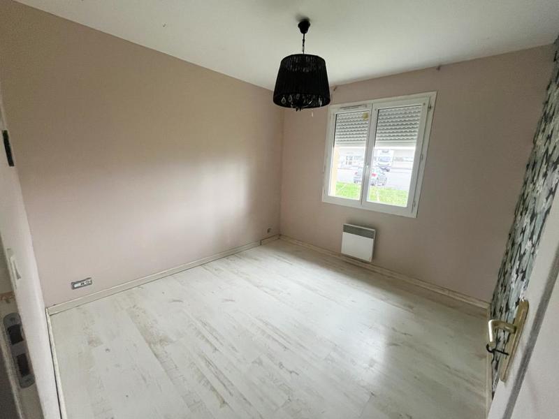 Villa - 100 m² - 5 pièces