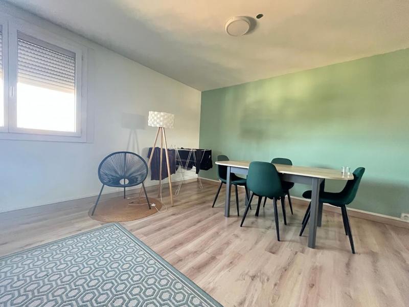 Appartement - 88 m² - 2 pièces