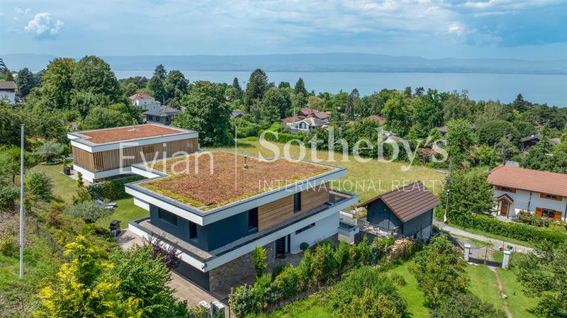 Maison - 276 m² - 7 pièces