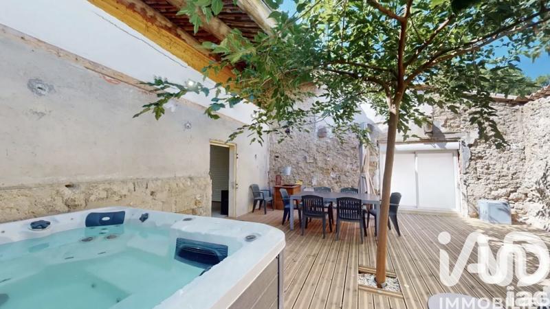 Maison de ville - 196 m² - 5 pièces