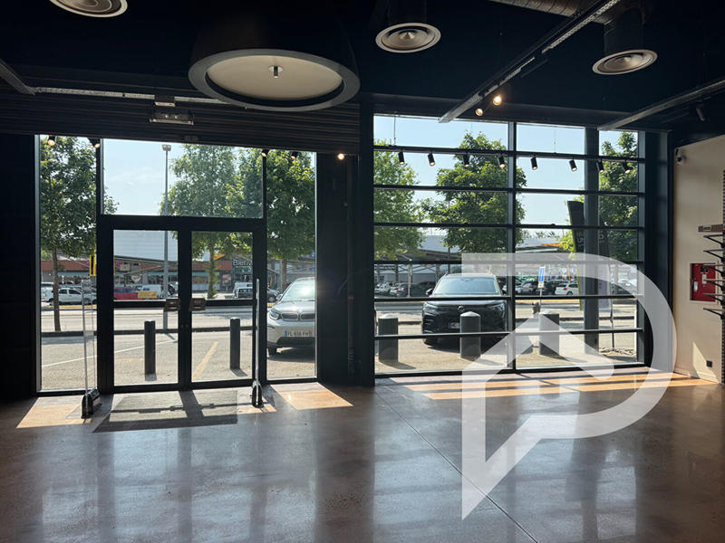 Local commercial - 600 m²