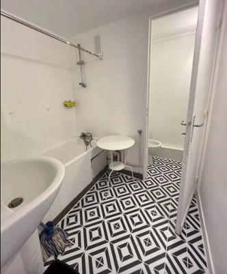 Studio - 25 m² - 1 pièce