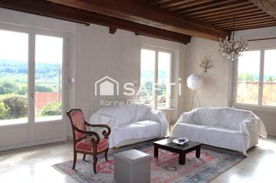 Maison - 228 m² - 7 pièces