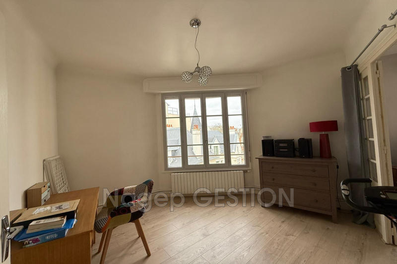 Appartement - 79 m² - 3 pièces