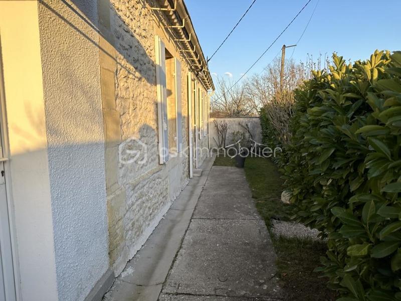 Maison de village - 105 m² - 4 pièces