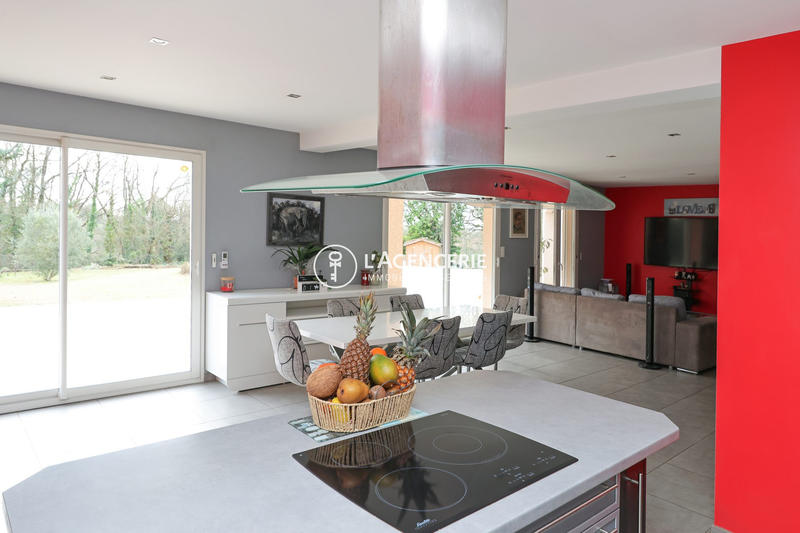 Maison - 134 m² - 5 pièces