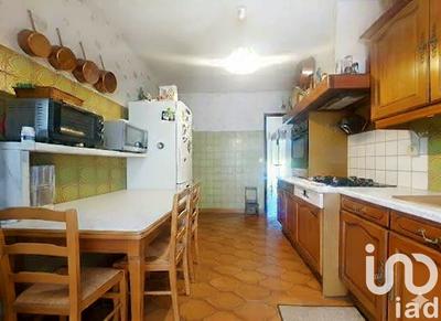 Maison - 106 m² - 5 pièces