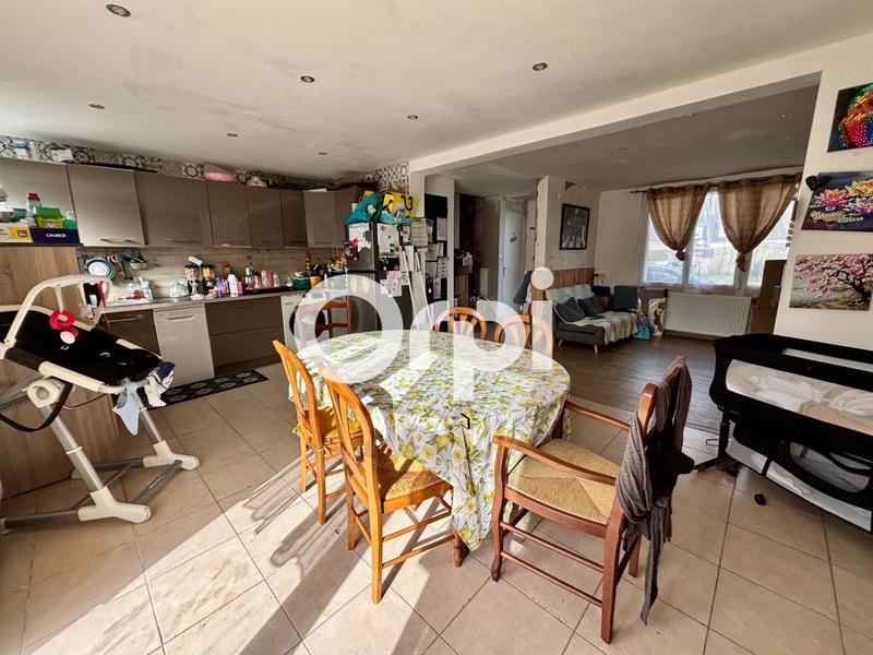 Maison - 75 m² - 4 pièces