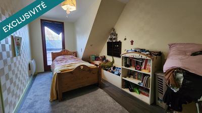 Appartement - 210 m² - 9 pièces