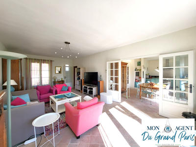 Maison - 156 m² - 7 pièces